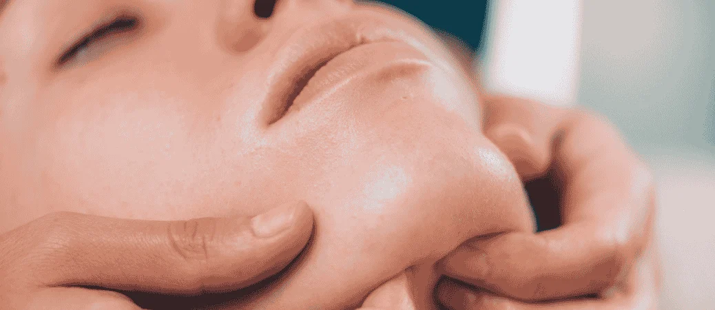 Treatment Options for Jaw Clicking and TMD