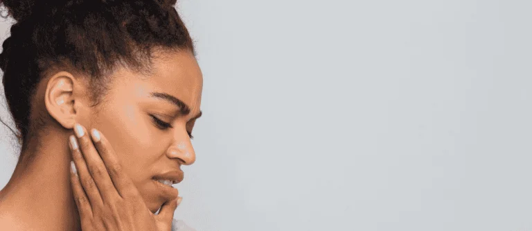 jaw clicking when chewing